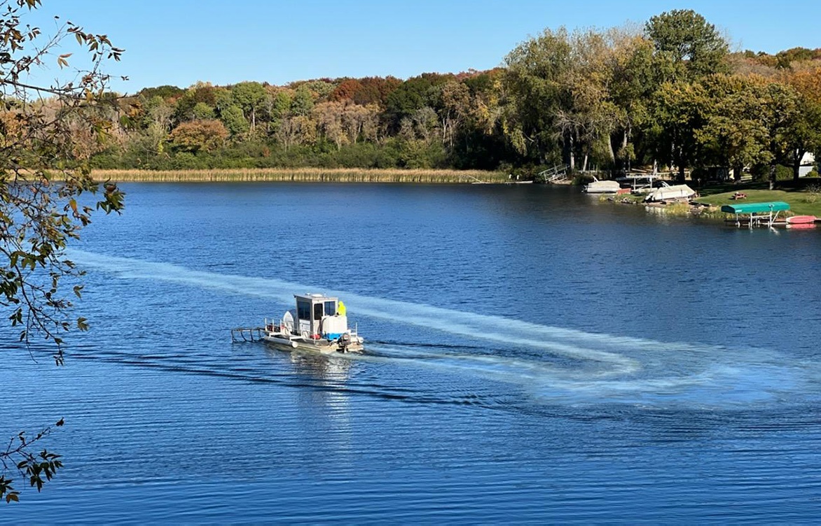 To heal nutrient-impaired lakes, apply persistence and resourcefulness