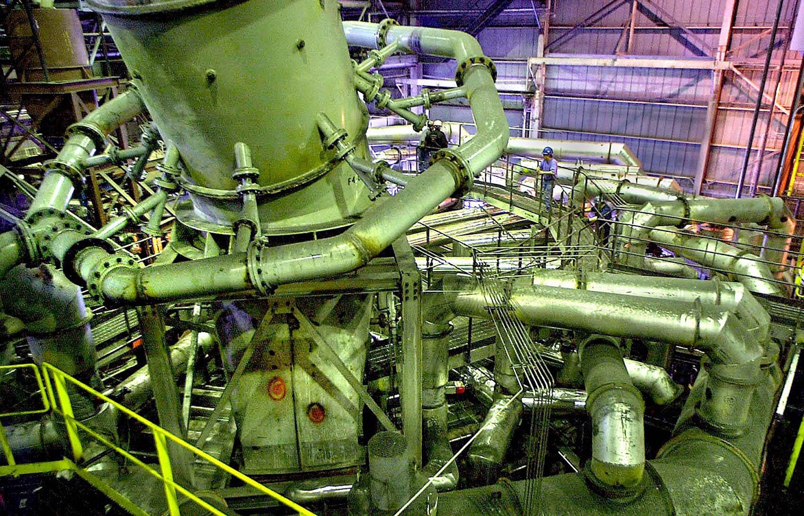 Using waste heat recovery for carbon management